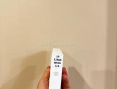 iPhone 16 128Gb новый 