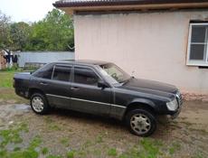 Mercedes-Benz 124