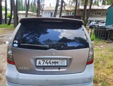 Mitsubishi Grandis