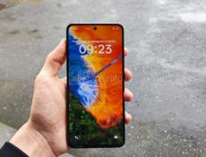 Смартфон REALME 12