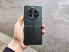 Смартфон REALME 12