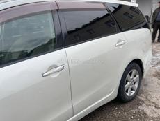 Mitsubishi Grandis