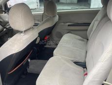 Mitsubishi Grandis