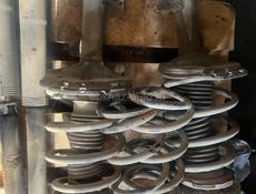 Стойки Альфард 