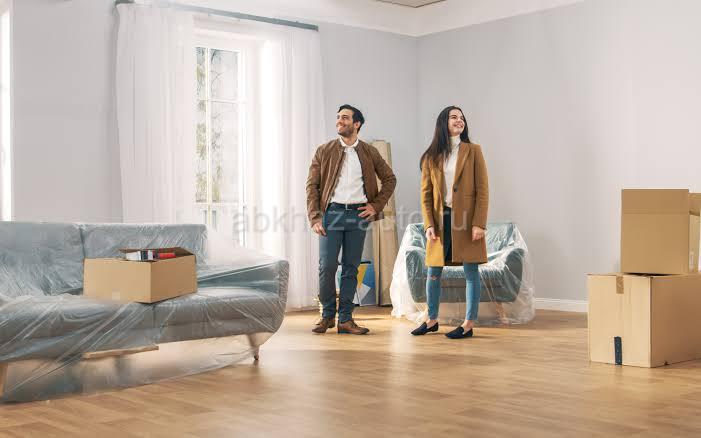 Сдам квартиру 3 комнатную до июня.