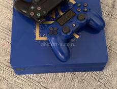 Консоль Sony PlayStation 4 Slim - Комплект Days of Play Limited Edition