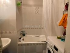 Трехкомнатная в центре Сухума 