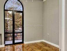 4 - К. КВАРТИРА С ВЫСОКИМИ ПОТОЛКАМИ В АГУДЗЕРЕ