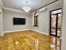 4 - К. КВАРТИРА С ВЫСОКИМИ ПОТОЛКАМИ В АГУДЗЕРЕ