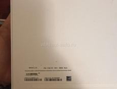 Айпад про. 12-9 дюймов. На М-2. 256 гигабайт