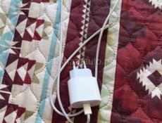 Айпад про. 12-9 дюймов. На М-2. 256 гигабайт