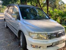 Mitsubishi Space Wagon