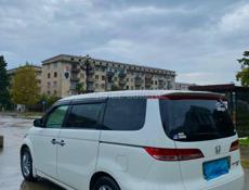 Honda Еlysion