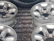 Продаю 5 дисков на джип,размер 15