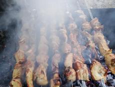 Ищу работу помощник повара 