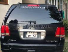 Lincoln Navigator