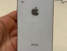 Продаю iPhone XR