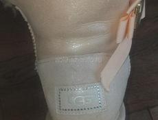 Продам угги