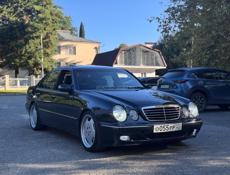 Mercedes-Benz E-Класс