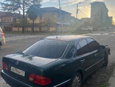 Mercedes-Benz S-Класс