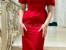 Продаю платья .. в идеальном состоянии