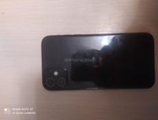 Продаю телефон айфон 11 телефон не новый экран треснуты аккумулятор 65 нижний  микрофоны не работают