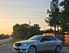 Mercedes-Benz C-Класс