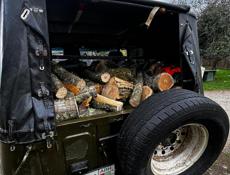 Принимаю на заказа дрова. Чинар, ольха, граб, акация. 1,5-2 куба