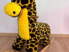 велосипед, качалка , столик для кормления , ходунки