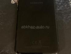 Продаю телефон Самсунг s 9