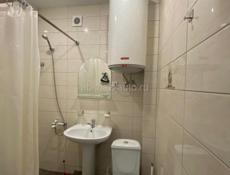 Сдается на 1 год квартира в центре по.Мира-40 т.р