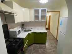 Сдается на 1 год квартира в центре по.Мира-40 т.р