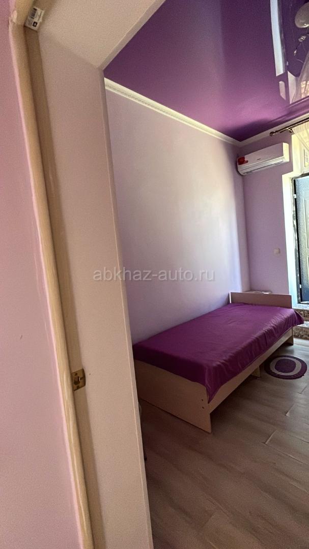 1-комнатная квартира в центре сухума