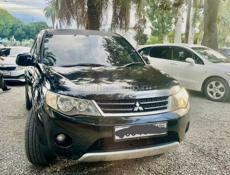 Mitsubishi Outlander XL