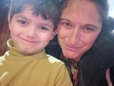 С 8:00 до 12:00 работать, а остальное время присмотр за своей семьёй