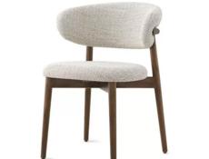 Элегантный обеденный стул в стиле минимализм — бежевое букле и тёплое дерево