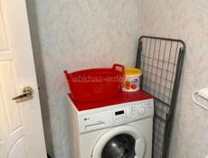 Сдаётся двухкомнатная квартира со всеми удобствами в центре города Сухум.