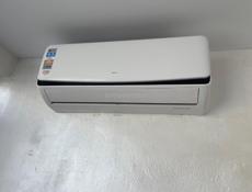 СДАМ НА МЕСЯЦ ДВУШКУ У МОРЯ