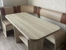 Кухонный уголок .