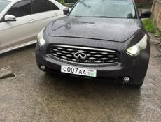 Infiniti FX