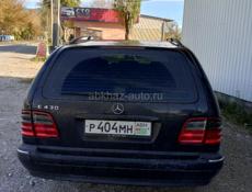 Mercedes-Benz E-Класс