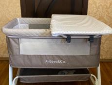 Продается кроватка детская . 