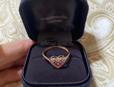 кольцо с бриллиантами 