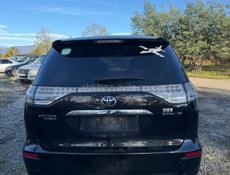 Тойота Естима 2.4 гибрид 