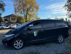 Тойота Естима 2.4 гибрид 