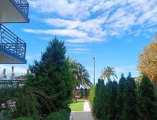 Требуется официант