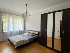 Сдается 3х комнатная квартира на длительный срок 