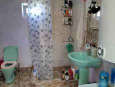 Продам 2 дома.