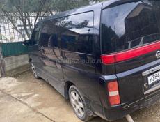 Nissan Elgrand