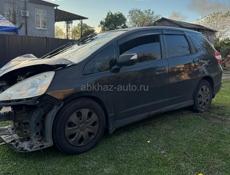 Хонда Фит Шатл 1.5 